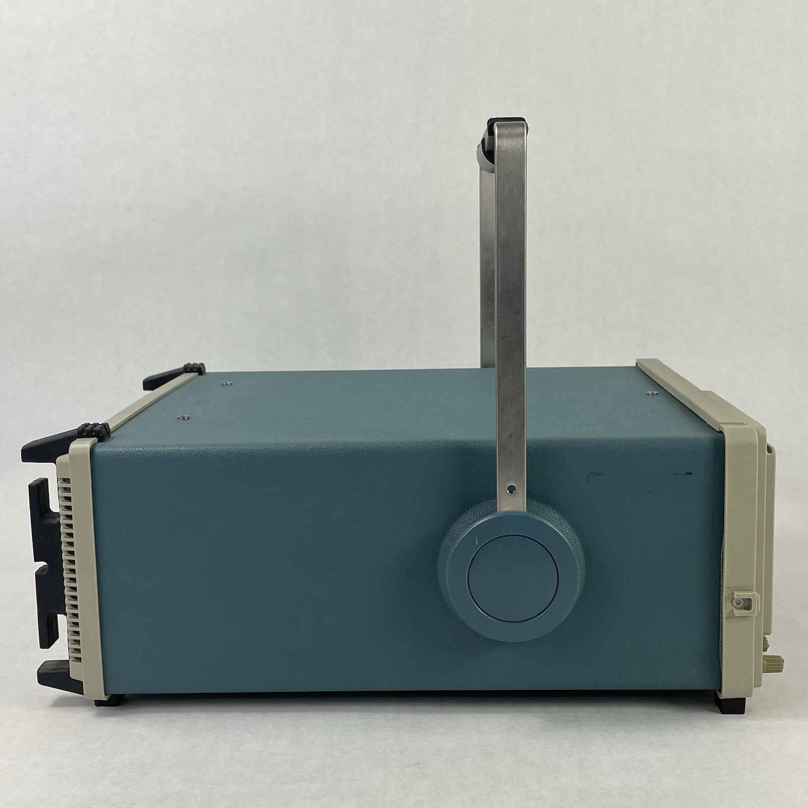 Tektronix 2445 150MHz 4-Channel Analog Oscilloscope