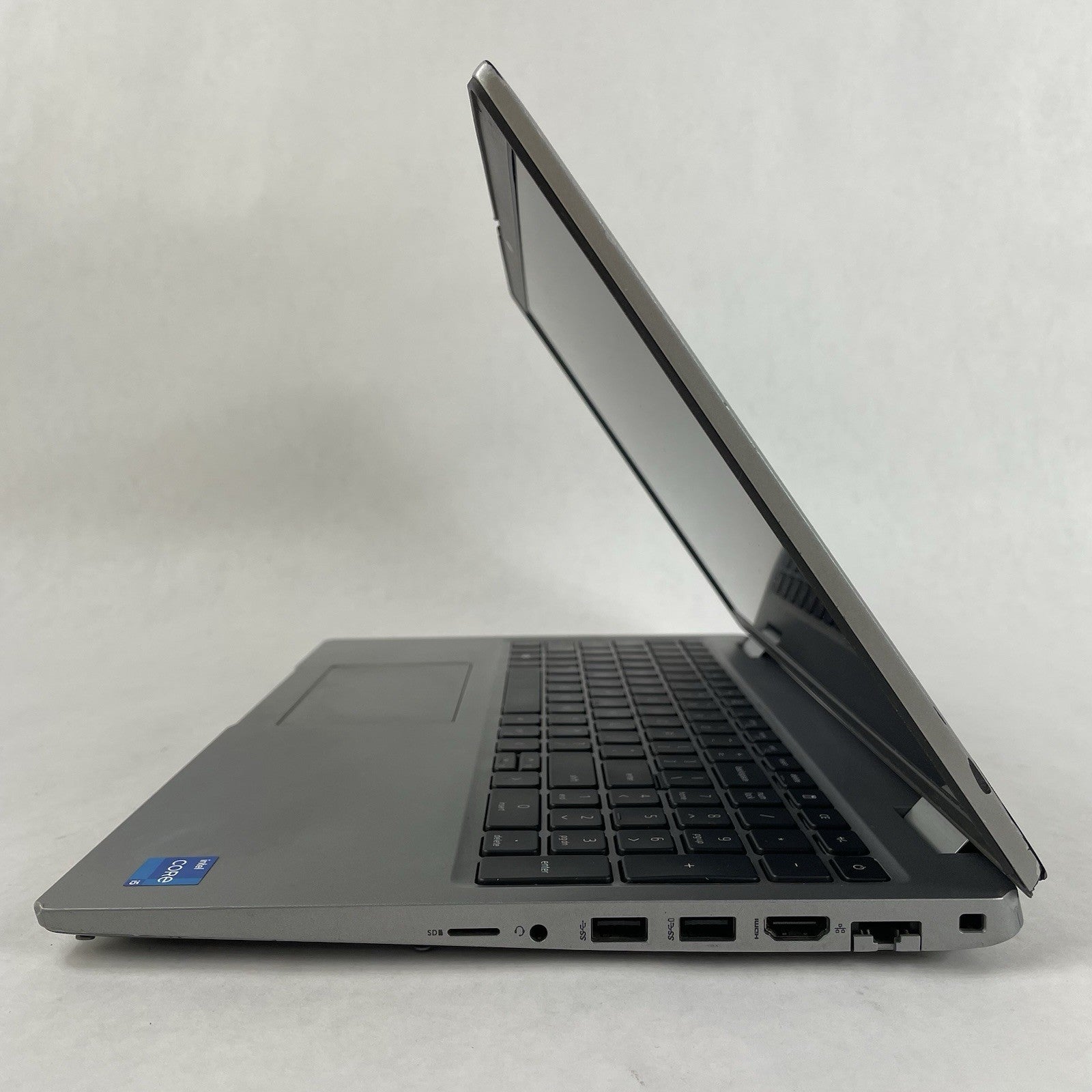 Dell Latitude 5520 15.6" i5-1135G7 2.40 GHz 8 GB RAM No SSD/OS/AC/Batt - READ4