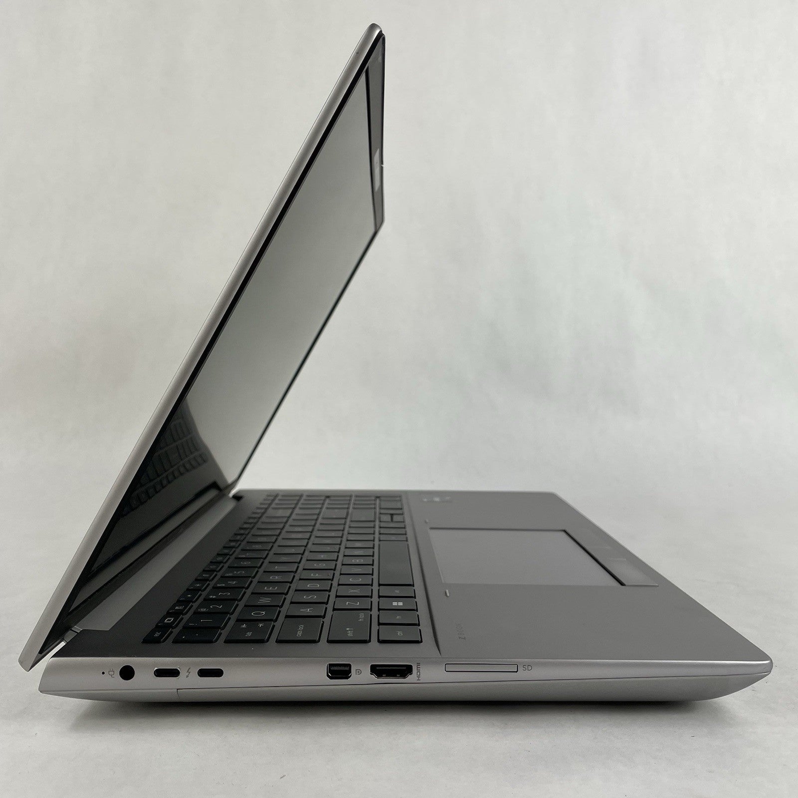 HP ZBook Fury 16 G9 16" i7-12850HX 4.158 GHz 16 GB RAM No SSD/OS/AC/Battery/GPU6