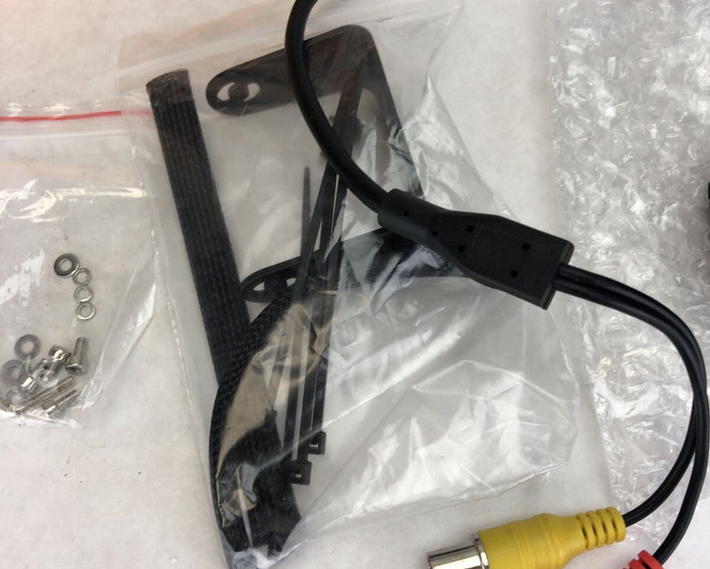 B/W DF-8063 20/20-W CCD Camera w/Light Sensor