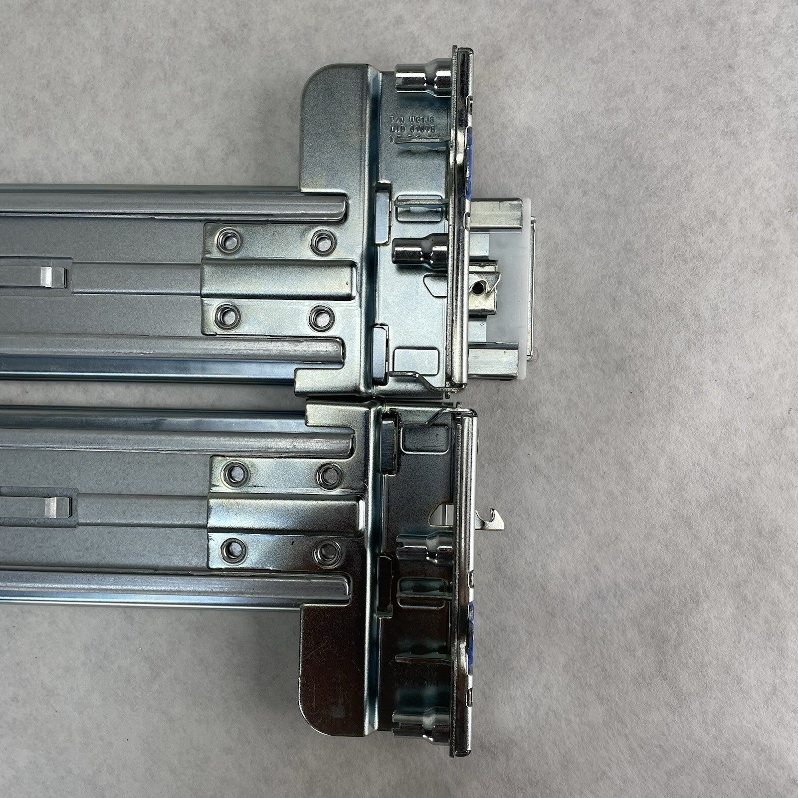 Dell PowerEdge 2U Server Sliding Rail Kit 061KCY 0FYK4G L & R