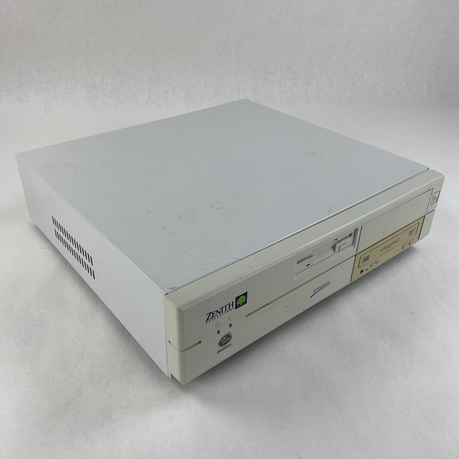 Zenith Z-Station ZEP-8370-QB DT Pentium 90MHz 32MB RAM No HDD No OS