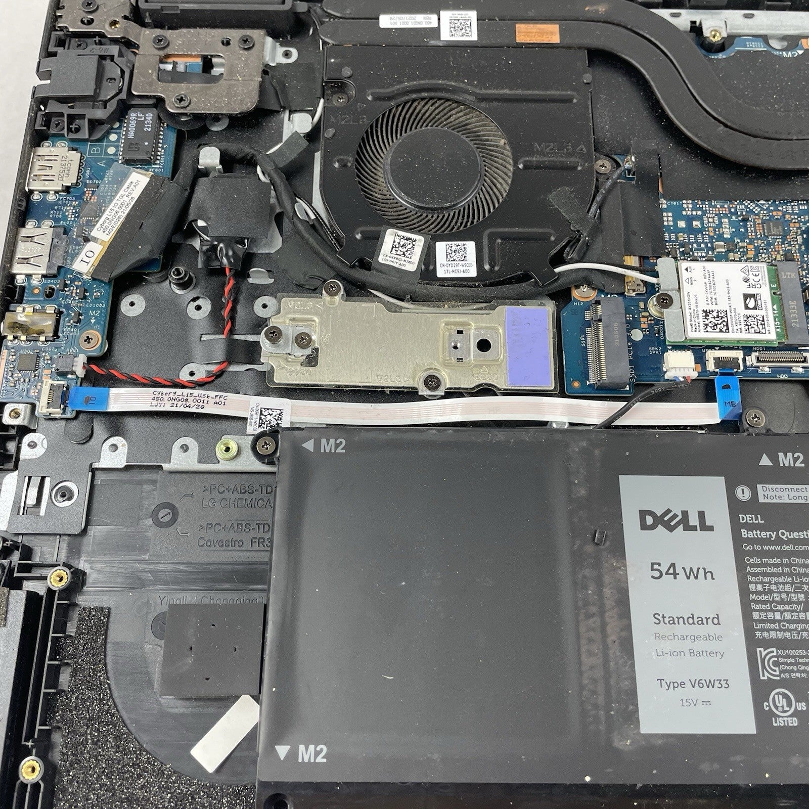 Dell Latitude 3520 15.6" i5-1145G7 2.60 GHz 8 GB RAM No SSD/OS/AC - READ23