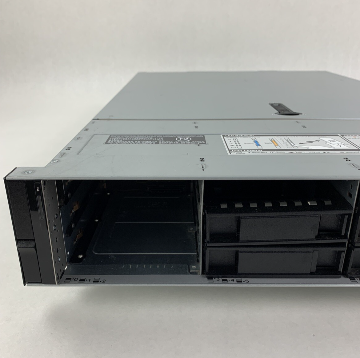 Dell  VxRail S570 Server 2x Gold 5118 2.3 GHz 384 GB RAM HBA330 No OS No HDD