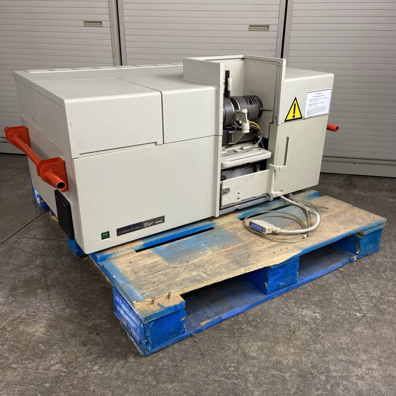 Perkin Elmer Zeeman Atomic Absorption Spectrometer Model 4100ZL