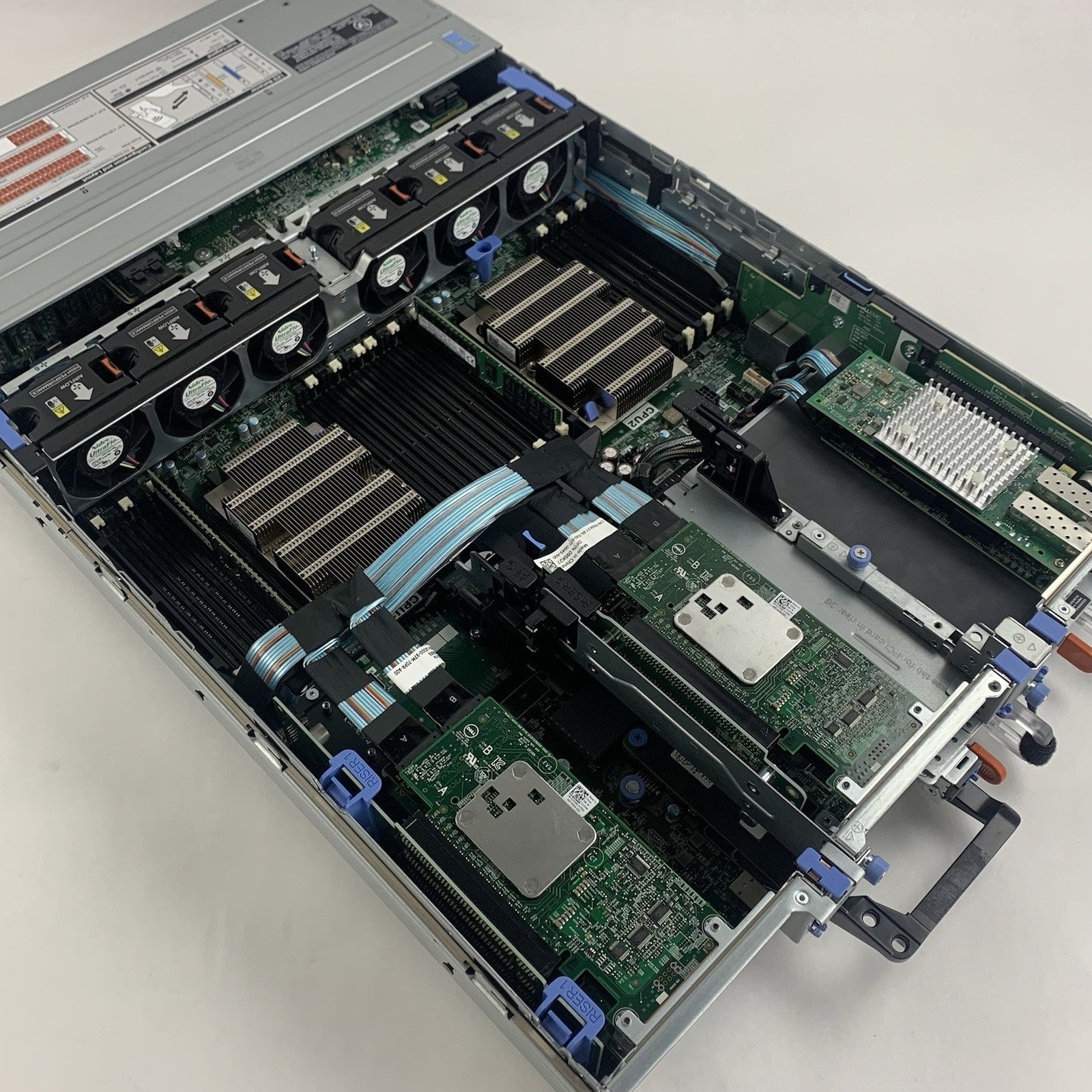 Dell PowerEdge R740xd 24SFF 2x Gold 5222 3.8 GHz 128 GB Ram H740p No OS No HDD13