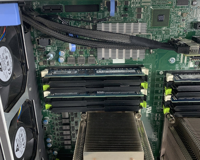 Dell Poweredge T620 Server 2x E5-2609 2.4 GHz 32 GB Ram Perc H710 No OS No HDD