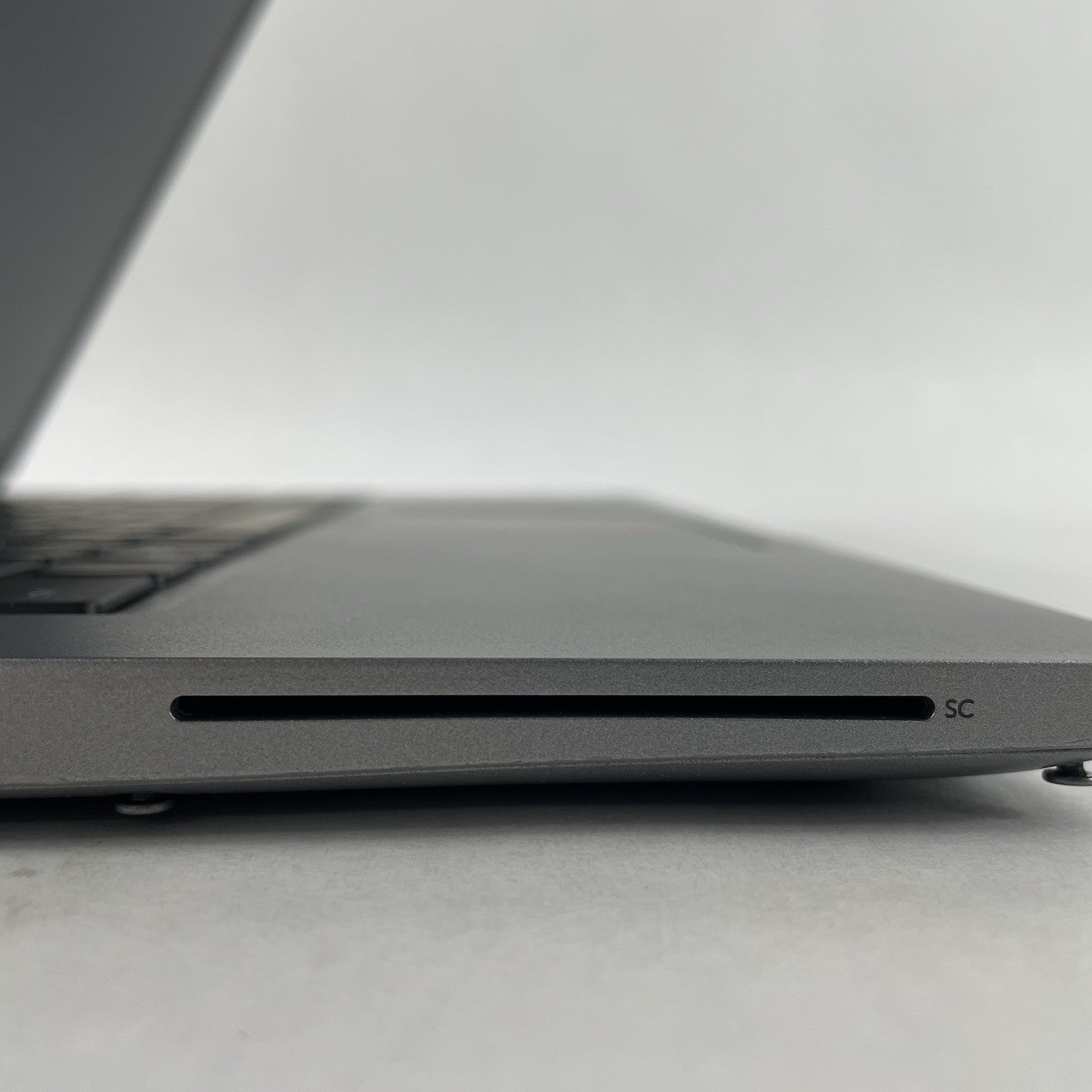Dell Latitude 5420 14" i5-1145G7 2.60 GHz 8 GB RAM No SSD/OS/AC/Batt6