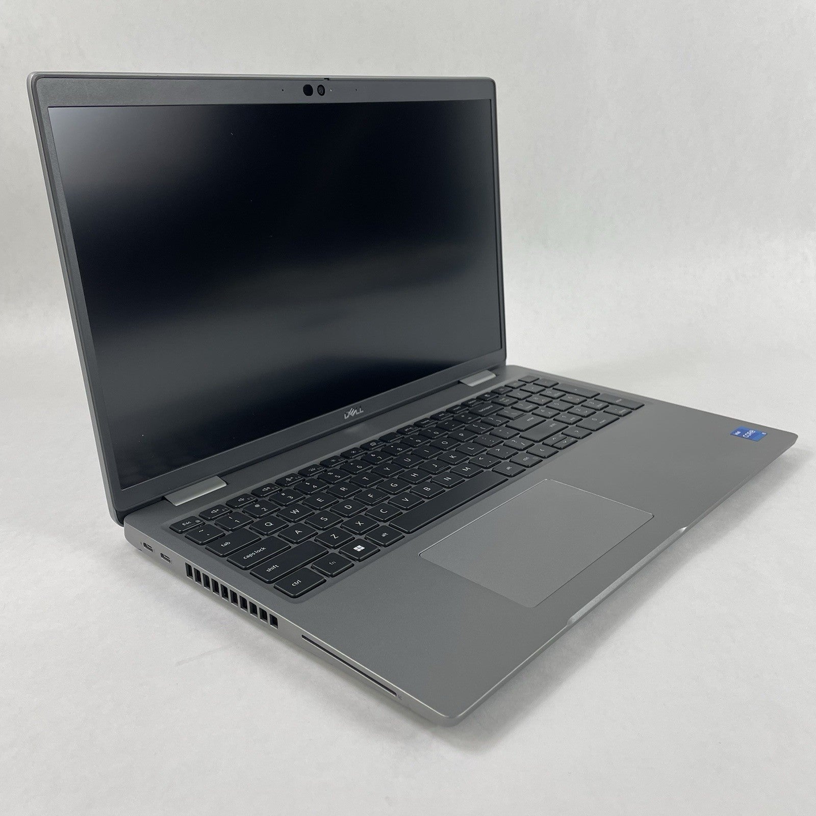 Dell Latitude 5520 15.6" i5-1145G7 2.60 GHz 16 GB RAM No SSD/OS/AC0