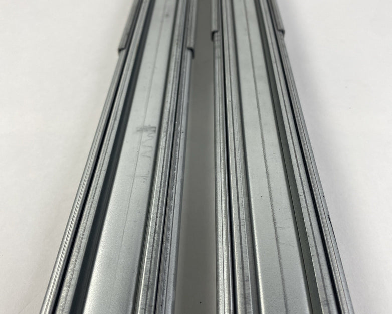 Sliding Rails 28437-001 w/ 714511-001 Right and Left Server Rails No Hardware