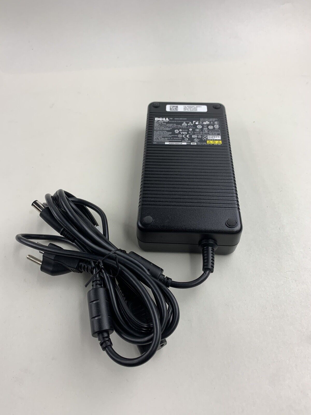 Dell DA210PE1-00 AC Adapter D846D 19.5V (Lot of 3)