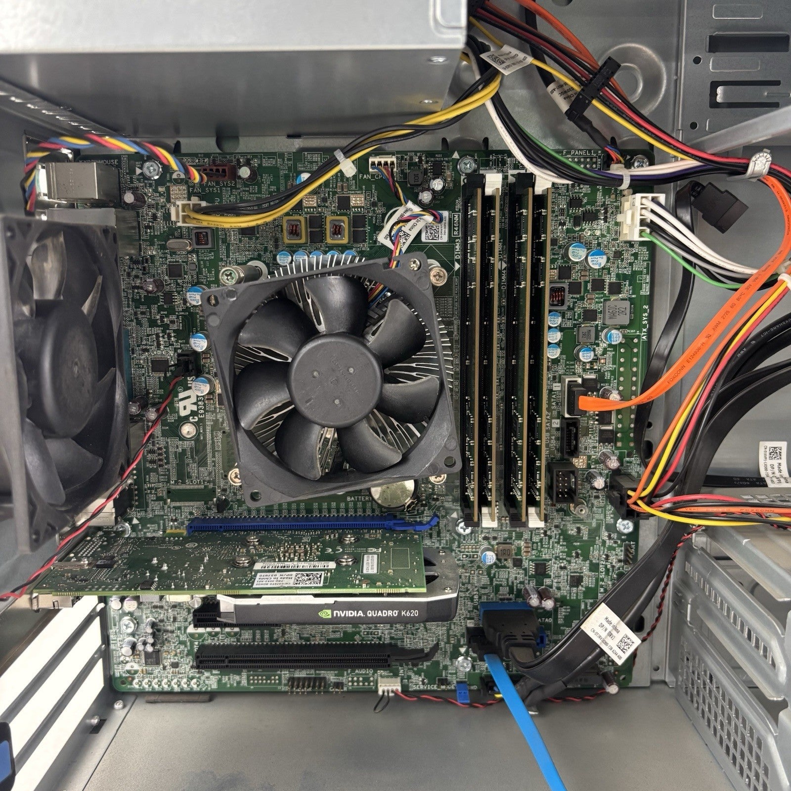 Dell Precision Tower 3620 Xeon E3-1220v5 3 GHz 16 GB RAM No HDD No OS