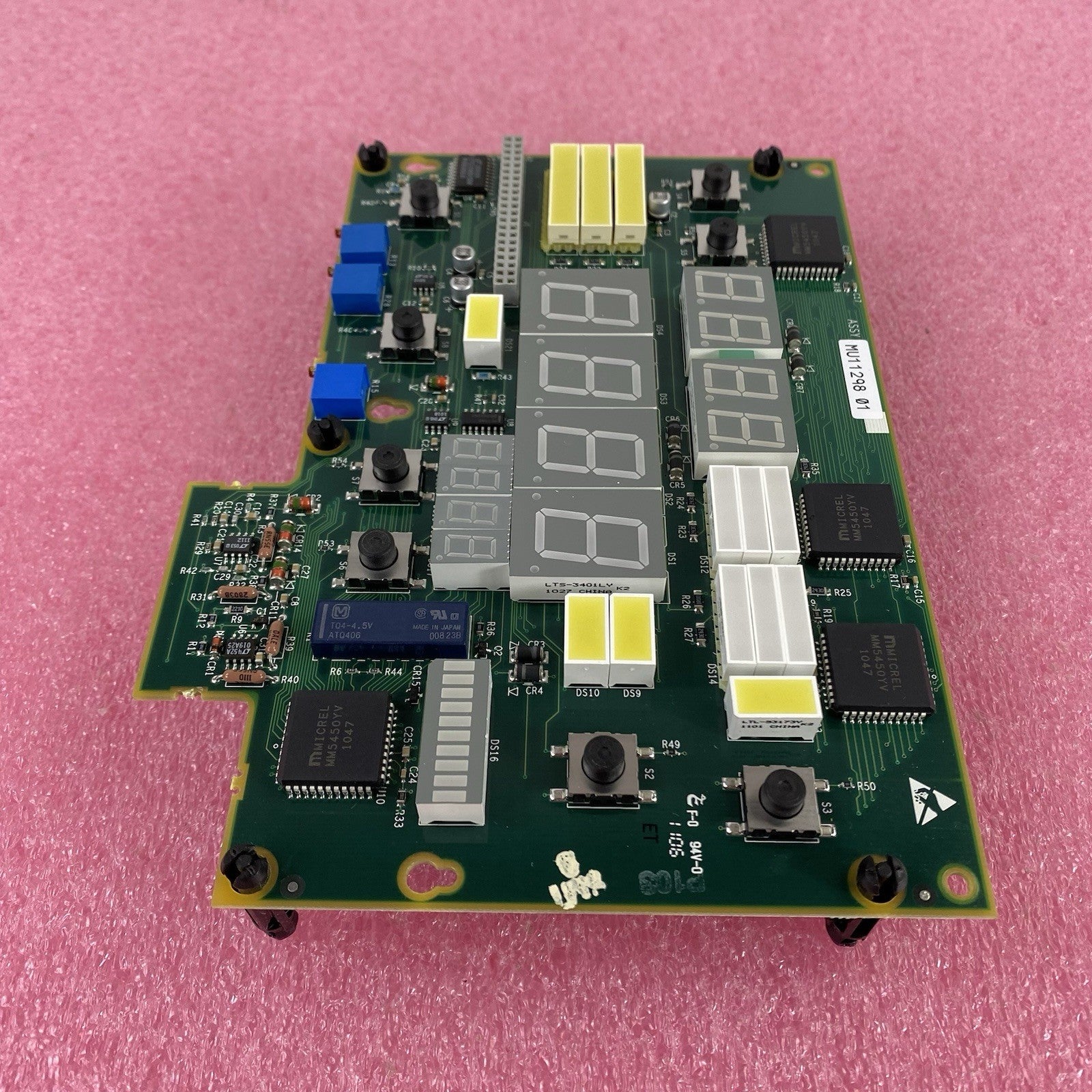 Hill Rom Drager Resuscitaire RW82VHA-1 Main LCD Control Board5