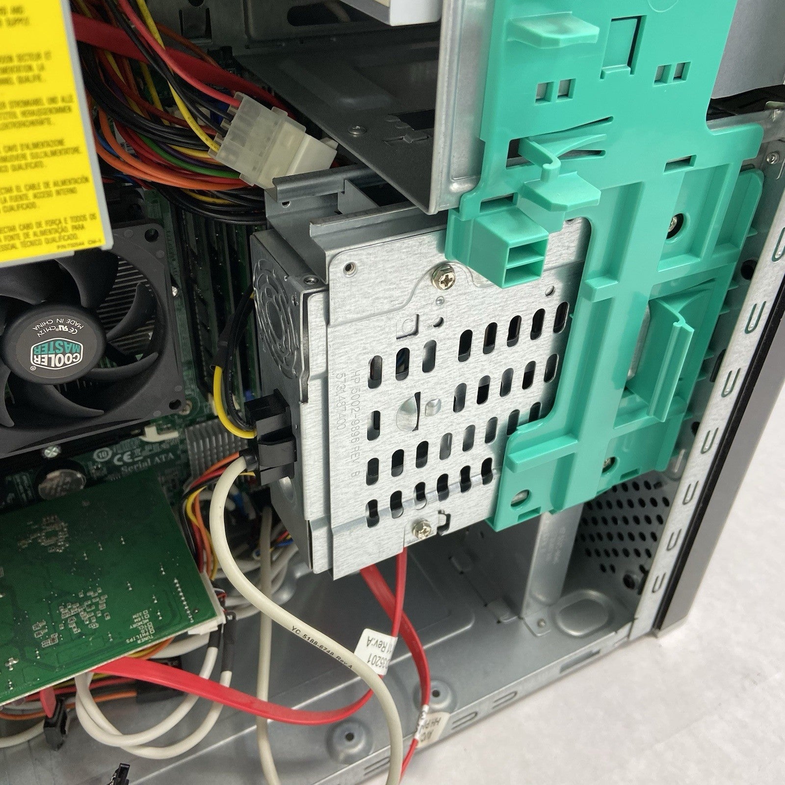 HP Media Center M8247C MT AMD Athlon 64 x2 Dual 2.81GHz 3GB RAM No HDD/OS13