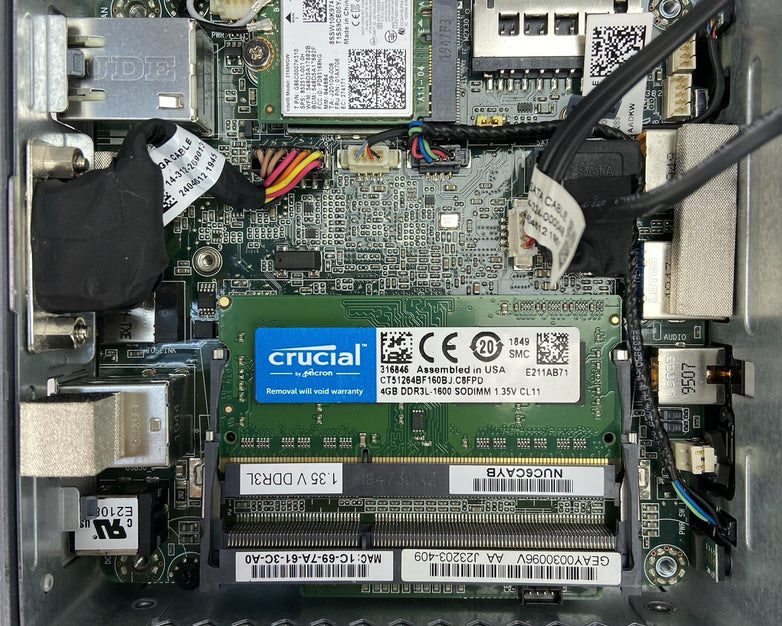 Intel NUC6CAY NUC Intel Celeron J3455 1.5GHz 4GB RAM No HDD\OS\AC