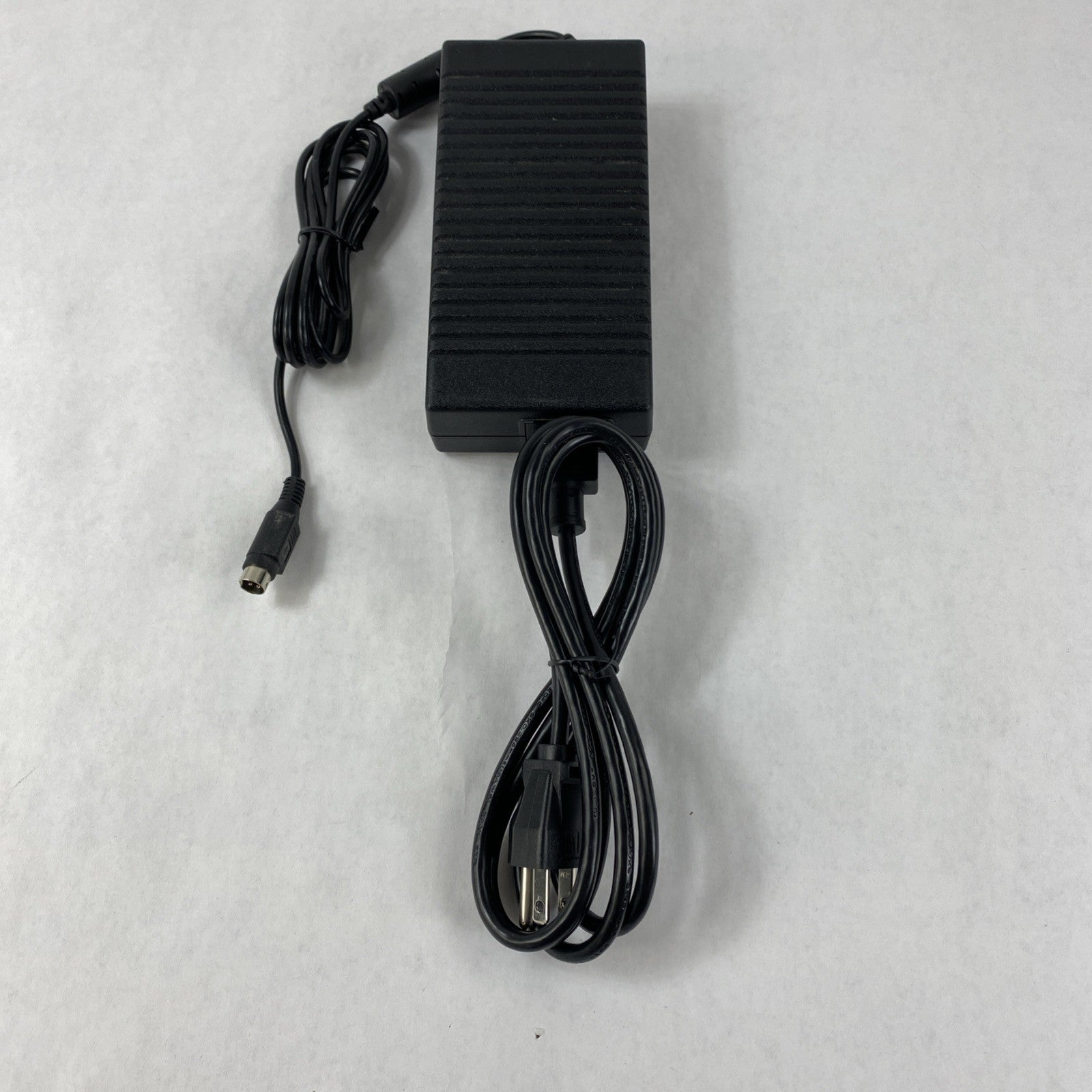 Delta Electronics DPSN-150 JB D 150W AC Adapter6