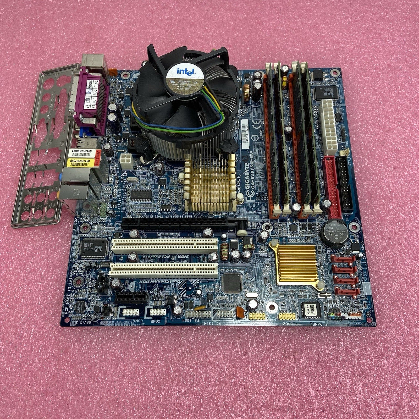 Gigabyte 8I915GMF Motherboard Intel Pentium 4 3GHz 3GB RAM w/IO Shield Bad Cap1