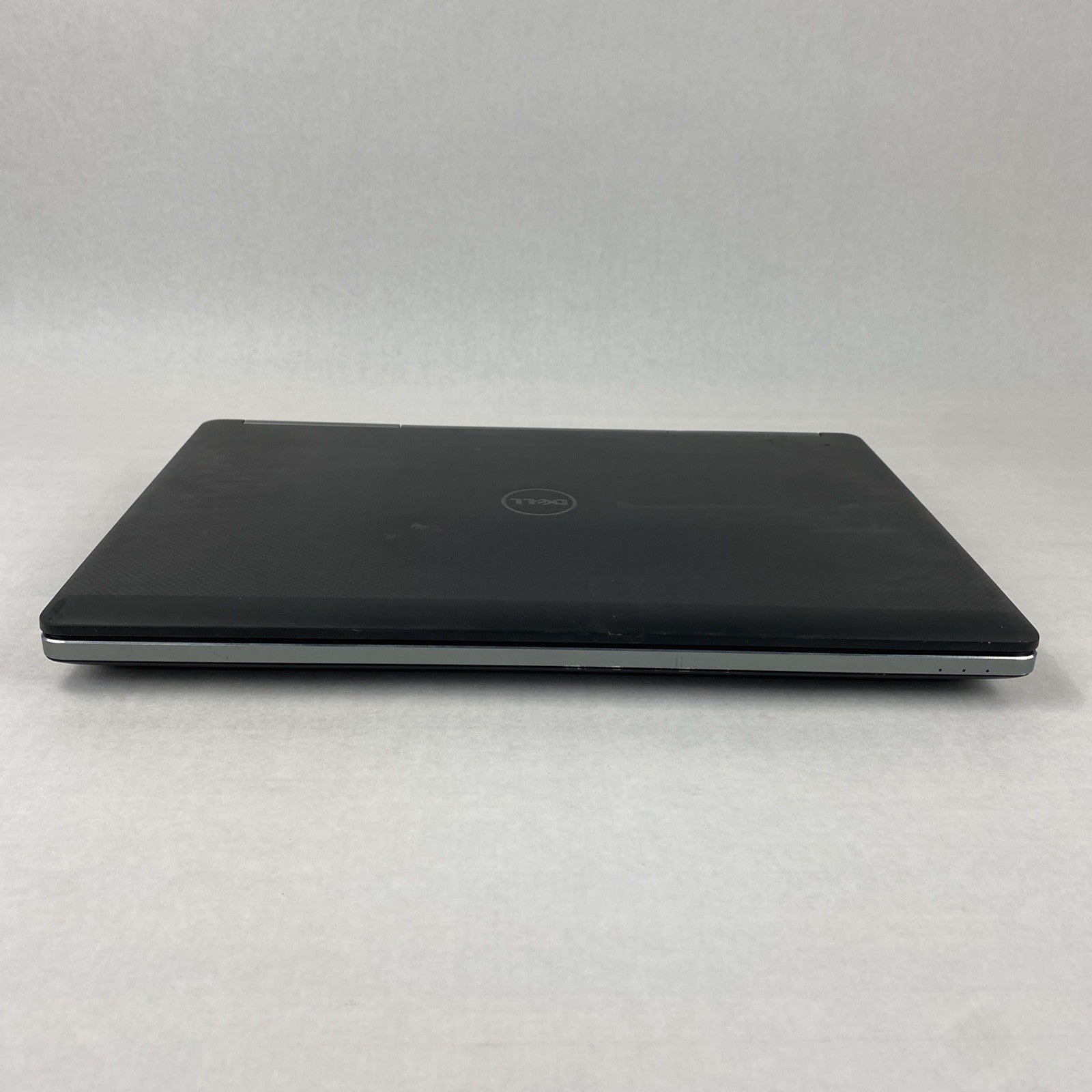 Dell Precision 7710 Intel Core i7-6920HQ 2.9GHz 16GB RAM 17.3" No HDD No OS