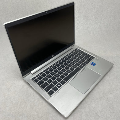 HP ProBook 630 G8 13.3" i7-1165G7 2.80 GHz 16 GB RAM No SSD/OS/AC - READ