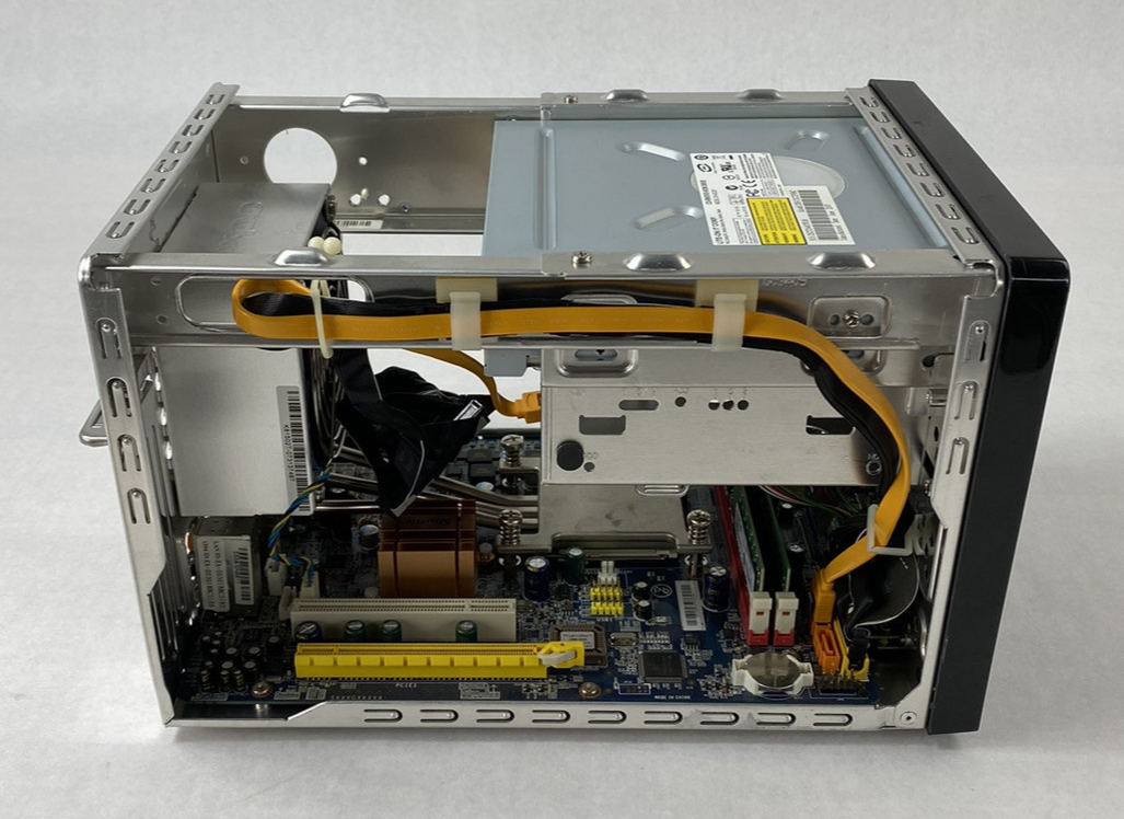 Shuttle SN685 AMD Athlon 64 x2 2.10GHz 2GB RAM No HDD No OS No Power Supply