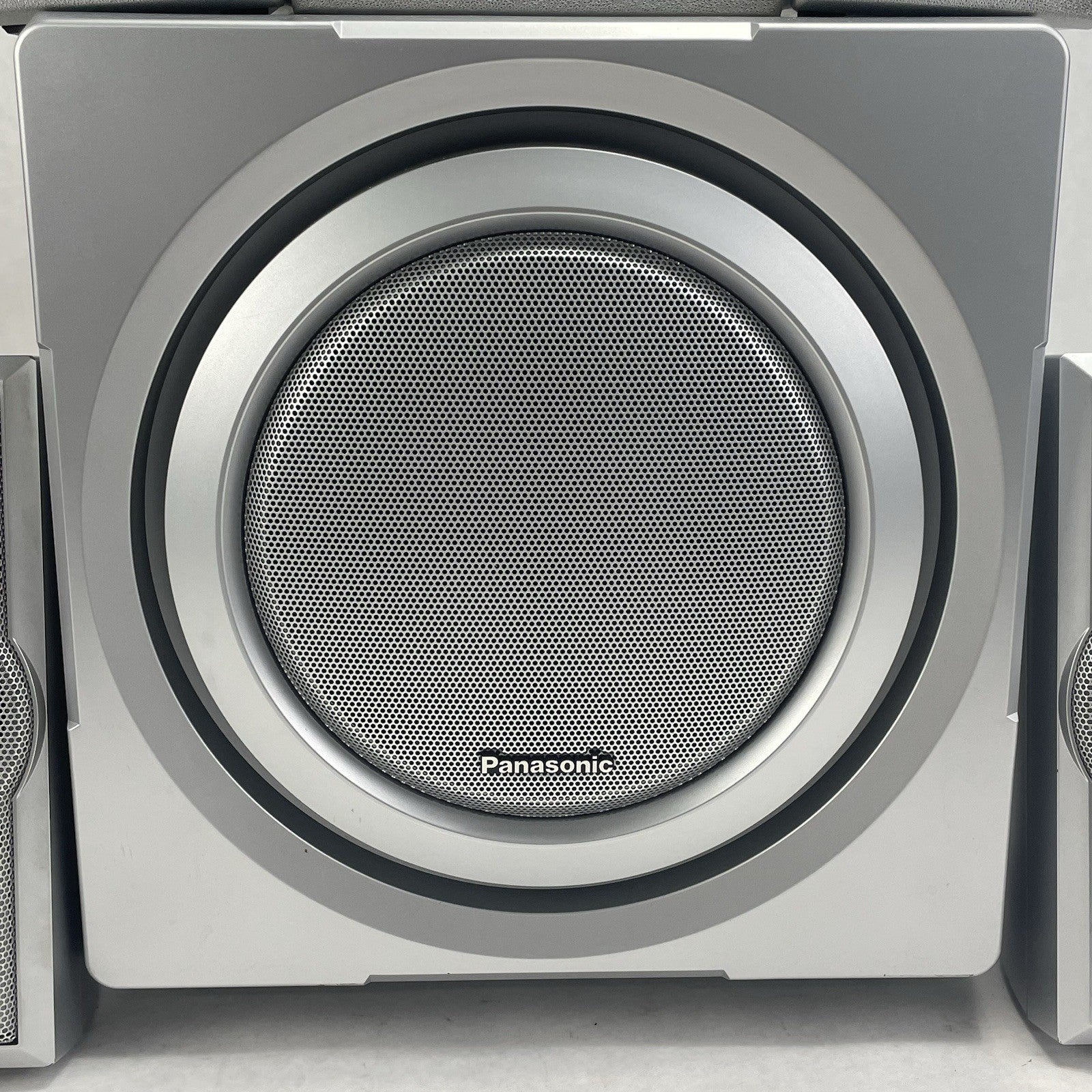 Panasonic SB-W670 Home Theatre System Tested4