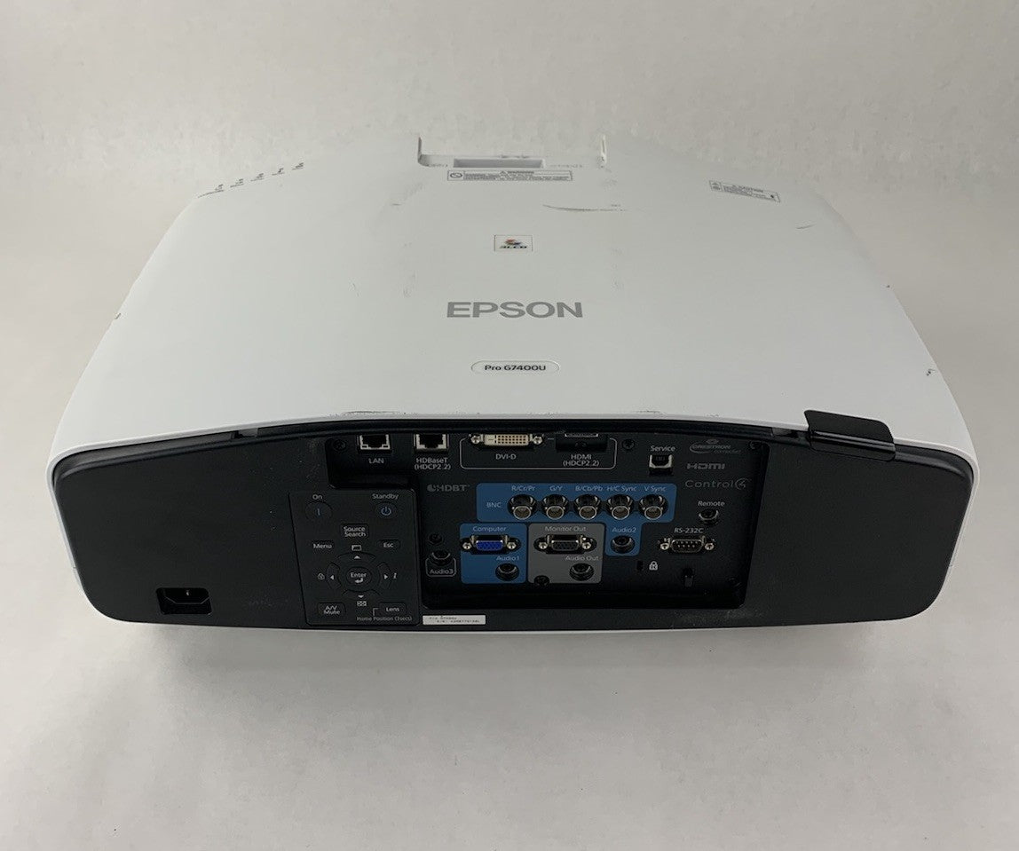 Epson Pro G7400U H762A 3LCD Projector - Parts or Repair3