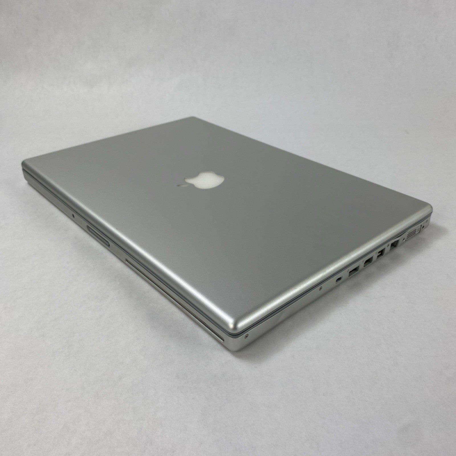 Apple MacBook A1211 2006 15" 2.33GHz Core 2 Duo 2GB RAM No HDD No OS No Battery7