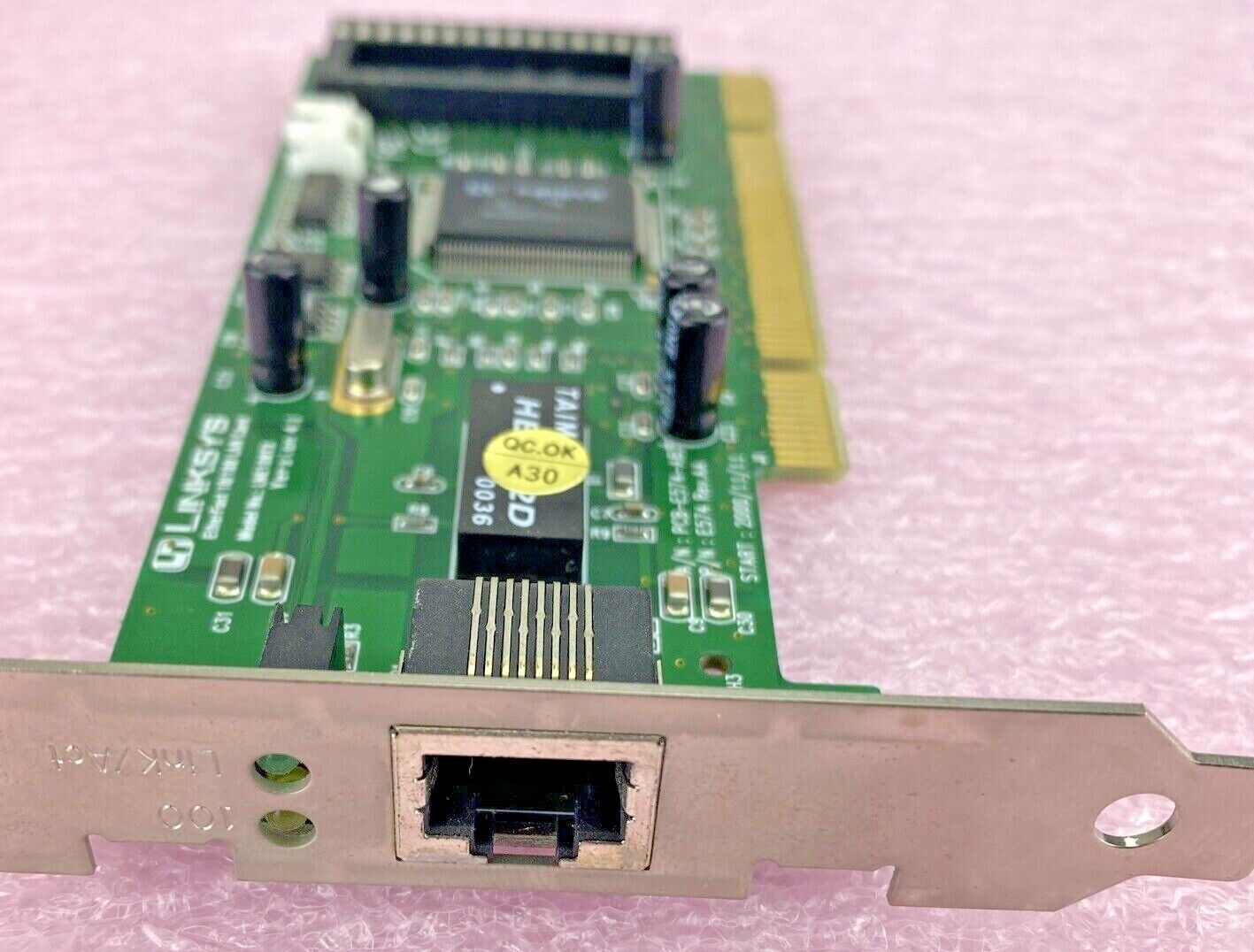 Lot of 3 various Ethernet 100Mbs LAN PCI cards DGE-530T LNE100TX PCB-E570-AA5