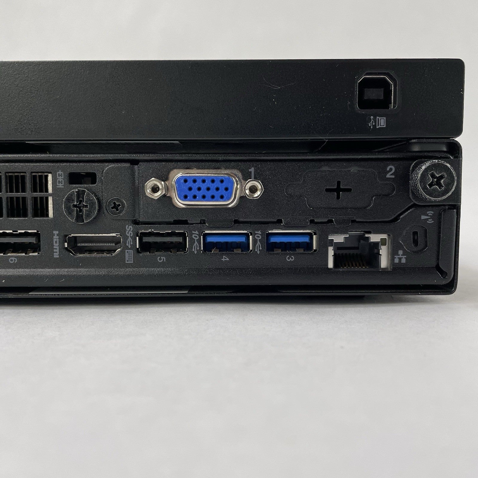 Lenovo ThinkCentre M720Q Micro i5-8500T 2.10 GHz 8 GB RAM DVD-RW No HDD/OS/AC7