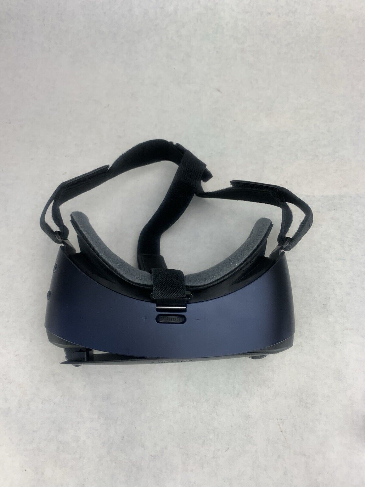 Samsung SM-R323 Gear VR