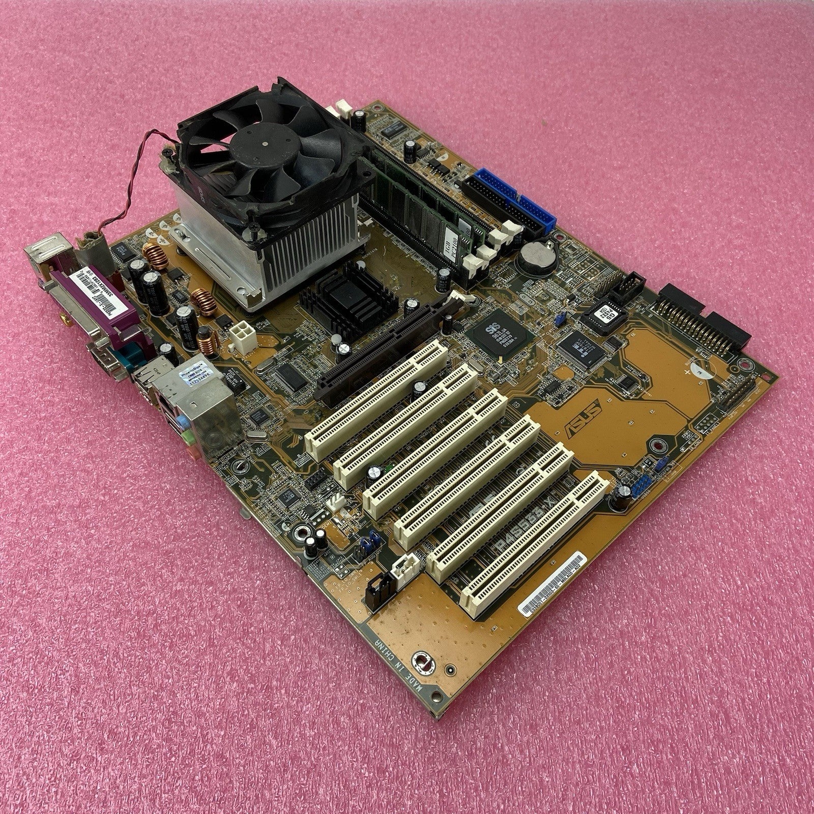 ASUS P4S533-X Motherboard Intel Pentium 4 2.2GHz 1GB RAM No IO Shield0