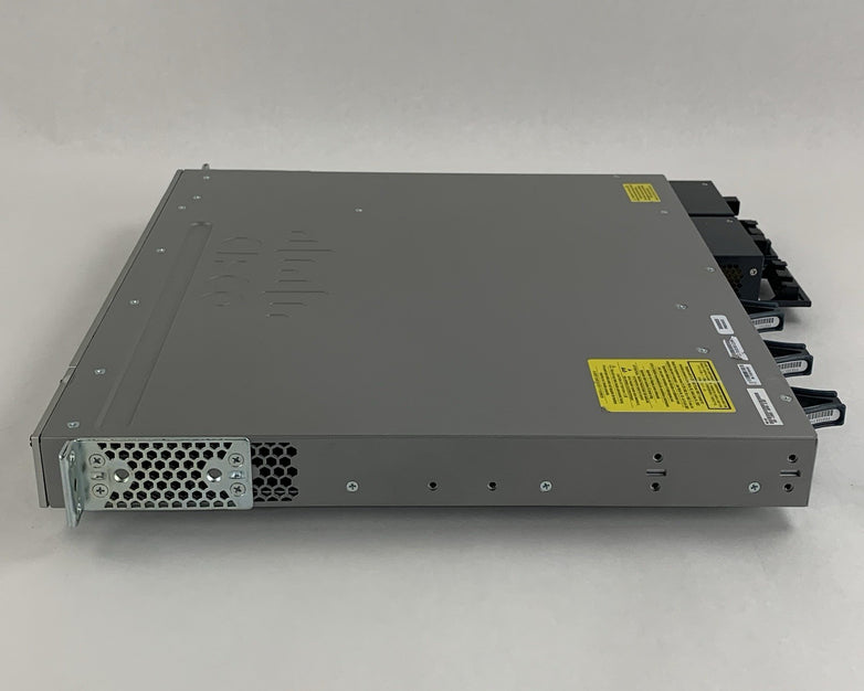 Cisco WS-C3850-48PW-S V07 PoE+ 48-Port Network Switch Tested w/ C3850-NM-4-1G