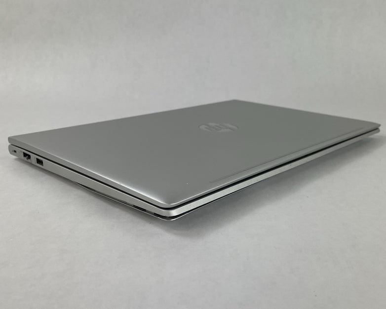 HP ProBook 450 G8 15.6" i5-1135G7 2.40 GHz 8 GB RAM No SSD/OS/AC