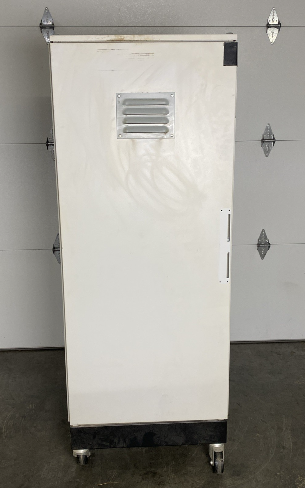 Hoffman A-2001 Industrial Control Panel Enclosure Type 12 - No Door Handles3