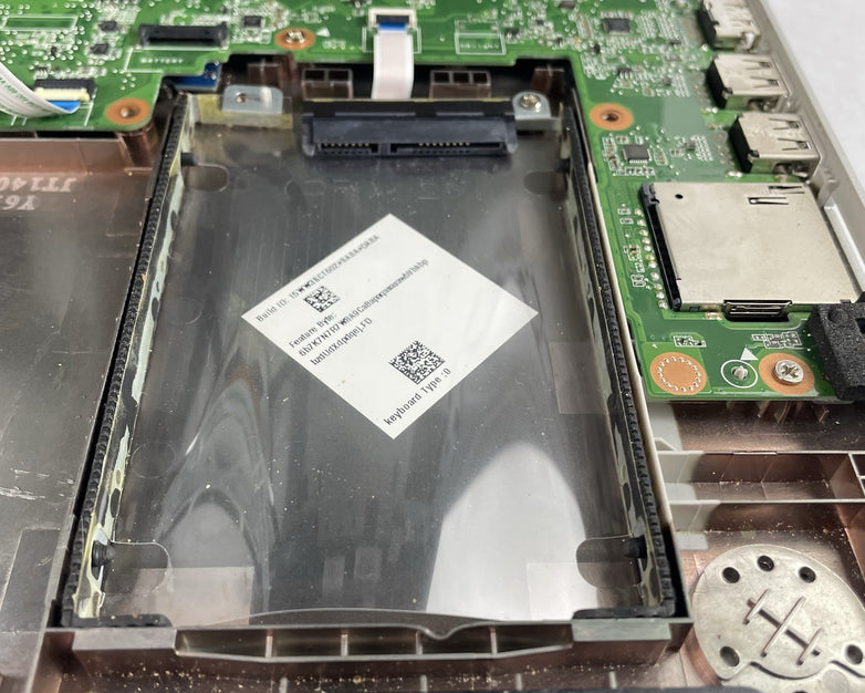HP Envy 15-u483cl 15.6" i7-6500U 2.50 GHz 12 GB RAM No SSD/OS/AC/Batt