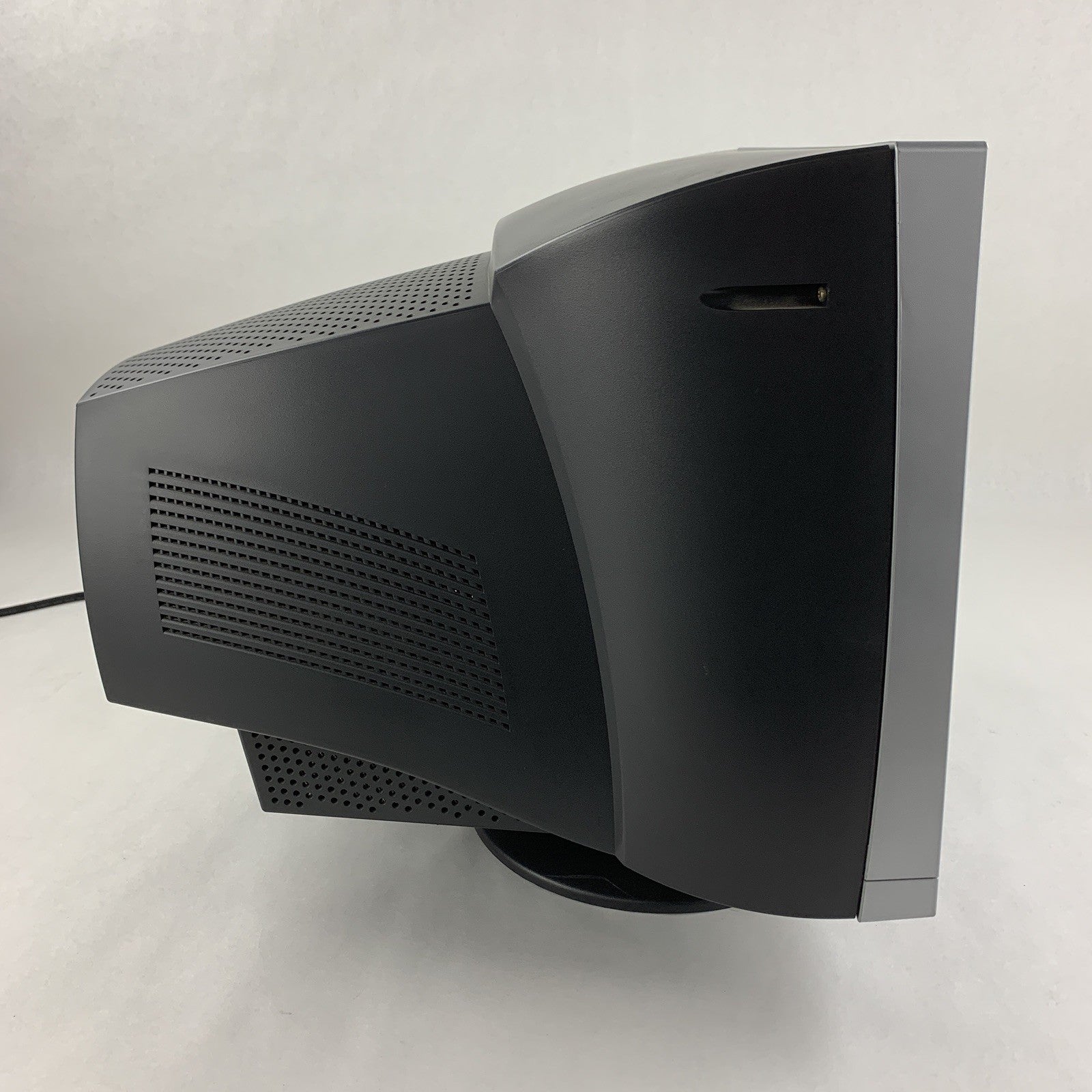 Esa E19CRT1 18" CRT VGA Color Computer Monitor Retro Gaming Grade B