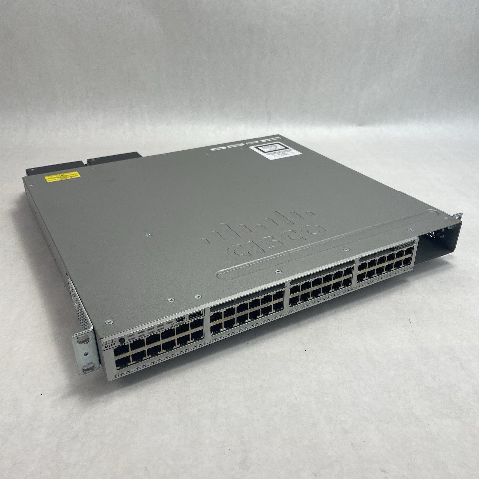 Cisco WS-C3850-48PW-S 48-Port PoE+ Gigabit Layer 3 Managed Switch Tested & Reset0