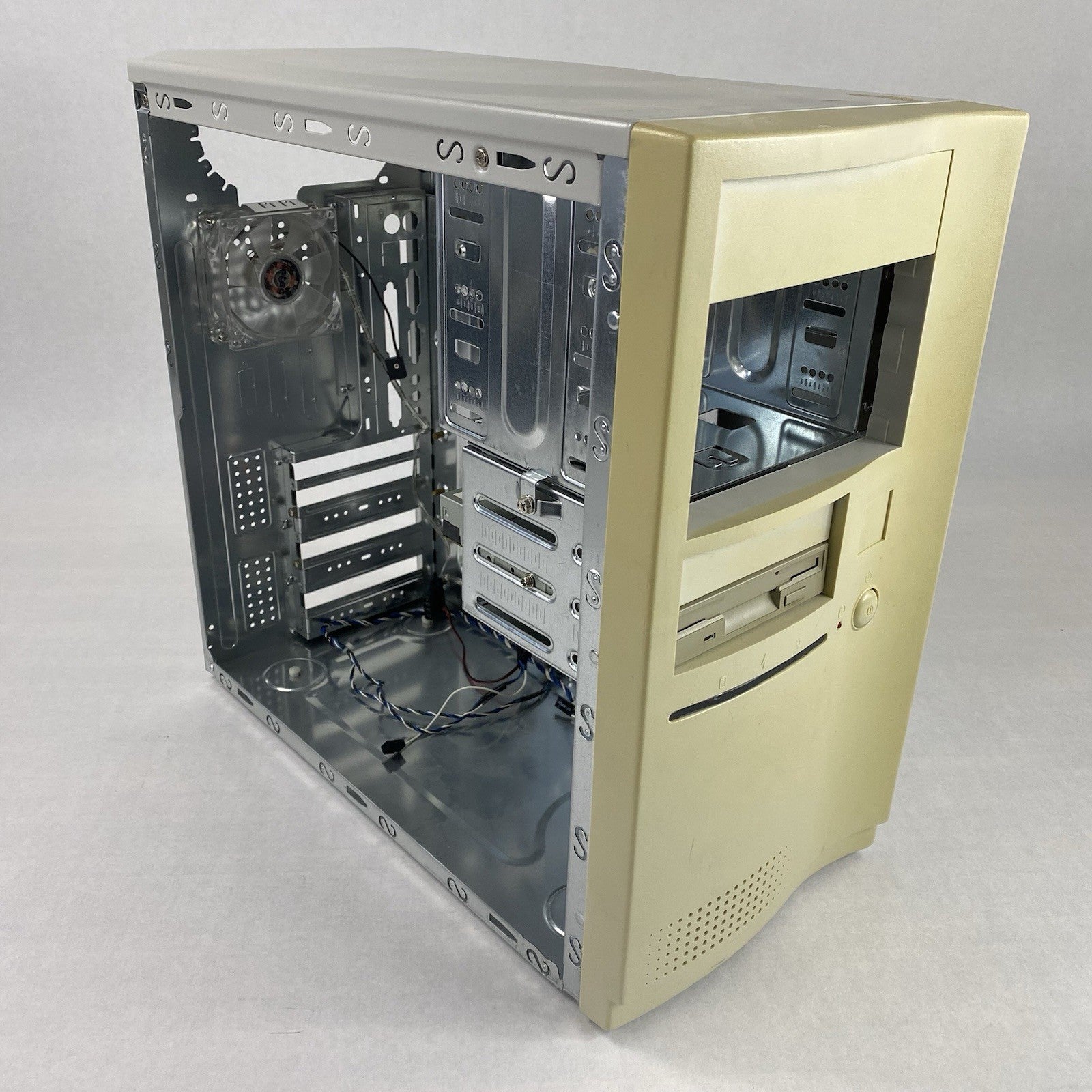 Unbranded Mid ATX Vintage Beige Computer Case No Power Supply No Internals