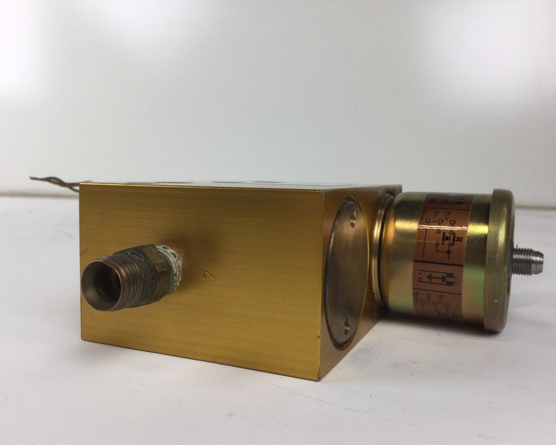 PARKER LUCIFER 345B04 488163N9 250 V= Directional Valve