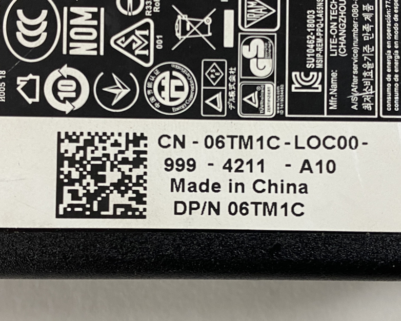 Lot of 6 Dell LA65NS2-01 DP/N: 06TM1C 65W 195V 3.34A 7.4mm Tip AC Adapter