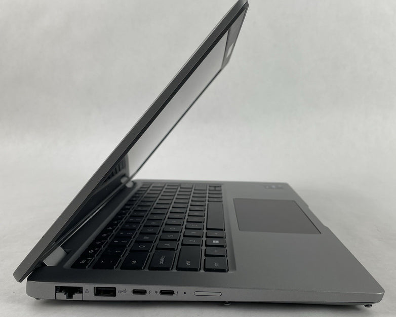 Dell Latitude 5540 14" i5-1345U 4.35 GHz 8 GB RAM No SSD/OS/AC