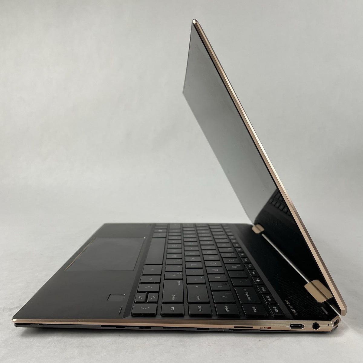 HP Spectre x360 13.3" i7-8565U 1.80 GHz 8 GB RAM No SSD/OS/AC/Batt - READ6