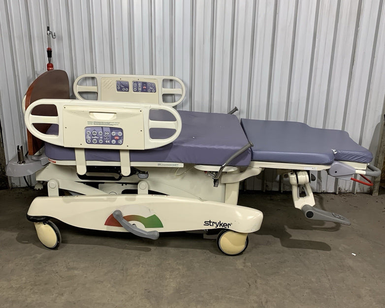 Stryker LD304 Birthing Bed Powers and Lifts Torso Hydraulic Stuck