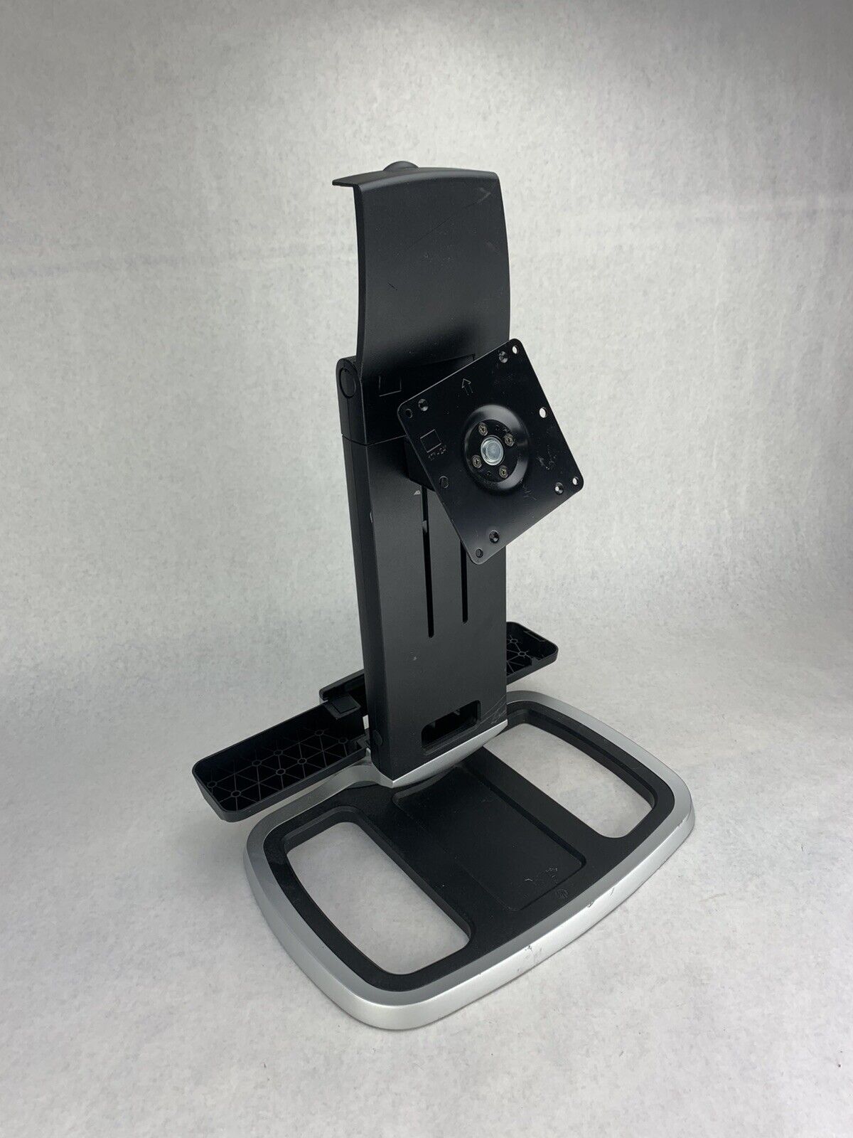 HP Integrated Work Center Stand 653005-001