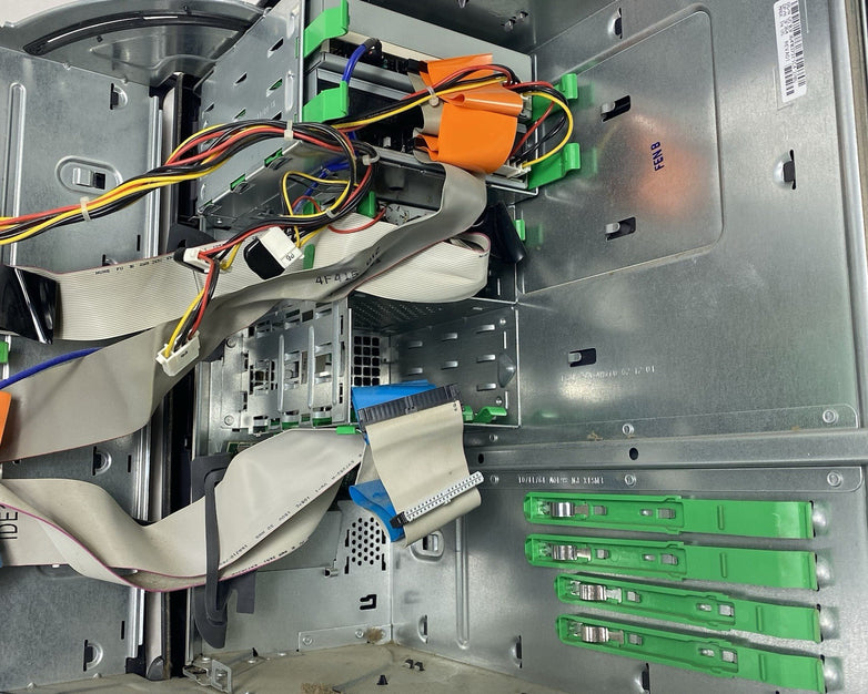 Dell Dimension 4300 MT Pentium 4 1.6GHz 256MB RAM No HDD No OS