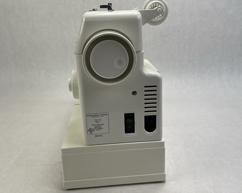 Singer 2517C Sewing Machine w/Accessories Tested