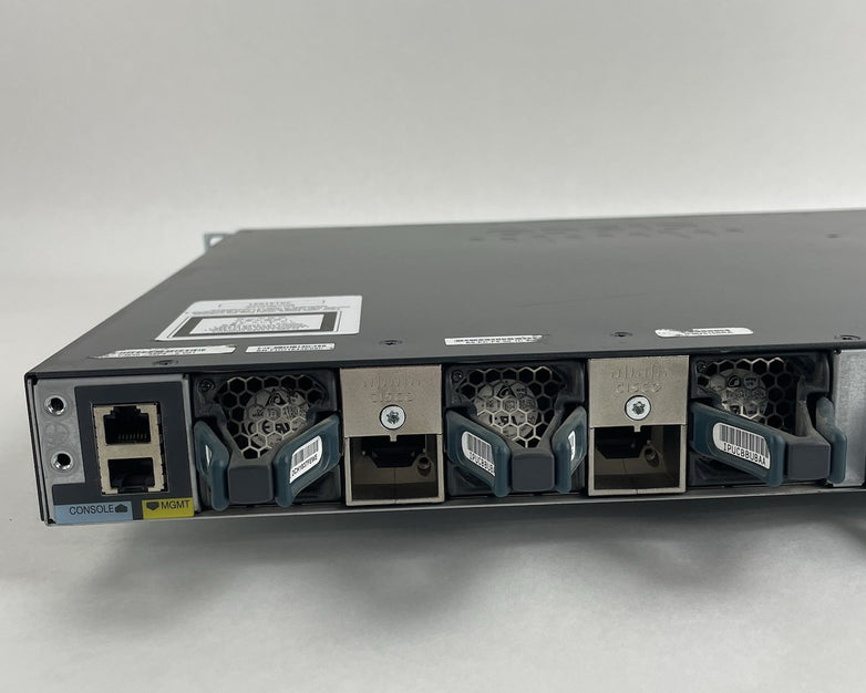 Cisco WS-C3650-48PS-S V01 Catalyst 3650 48-Port PoE+ 4x1G  Tested & Reset 2X PSU
