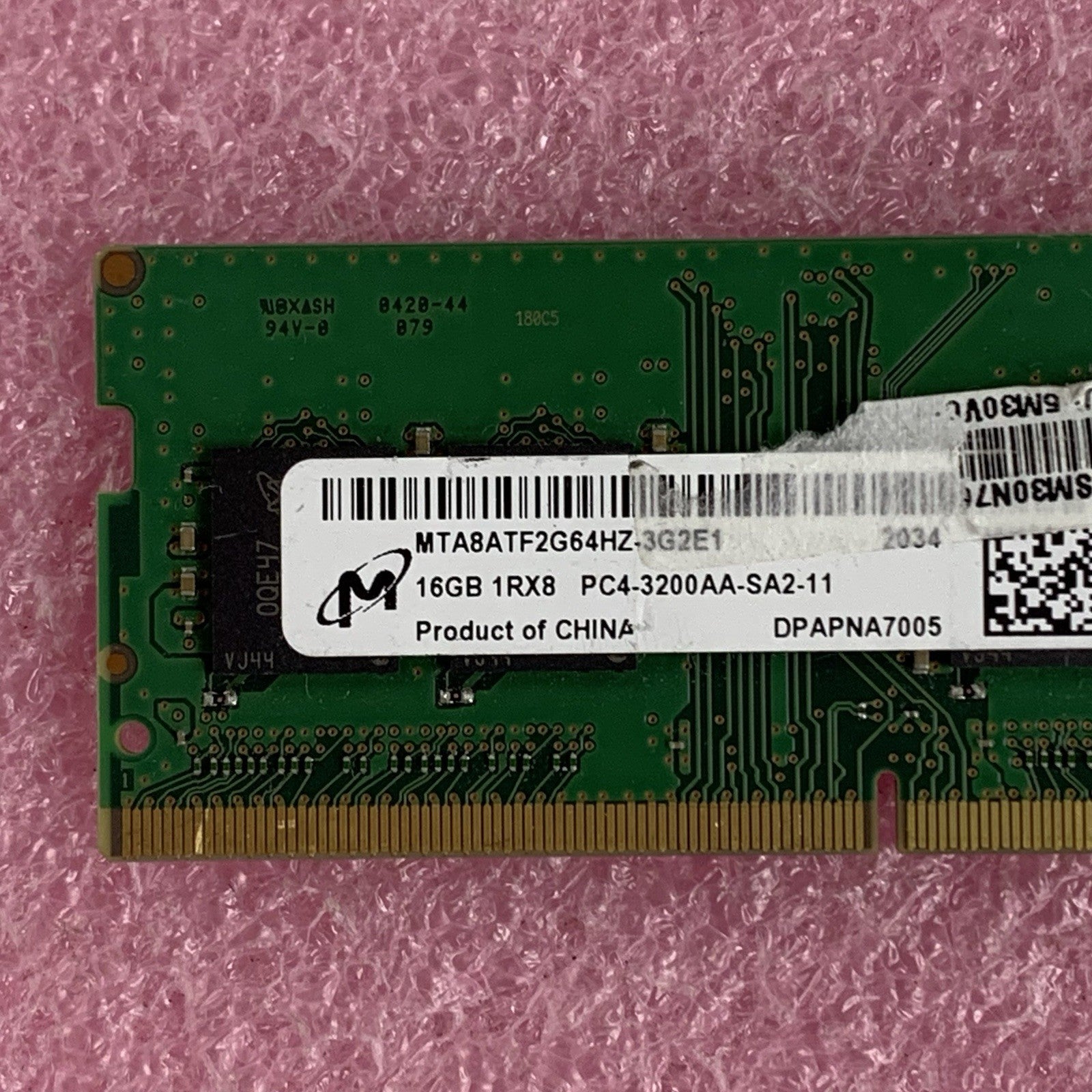 Micron MTA8ATF2G64HZ-3G2E1 16 GB 1Rx8 PC4-3200AA DDR4 Laptop Memory RAM2