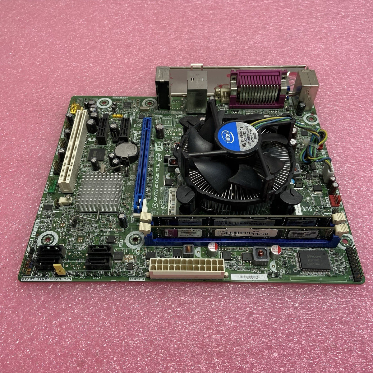 Intel DH61CR Motherboard Intel Pentium G840 2.8GHz 4GB RAM w/IO Shield2