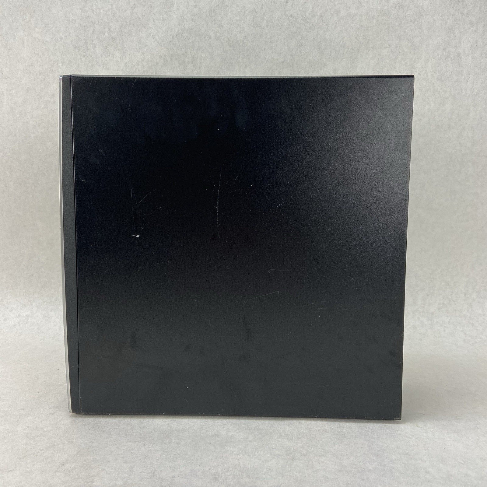 Dell Inspiron 3252 SFF Intel Pentium J3710 1.6GHz 8GB RAM No AC/HDD/OS4
